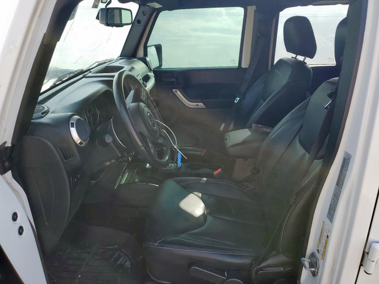 2018 Jeep Wrangler Unlimited Rubicon - Image 7