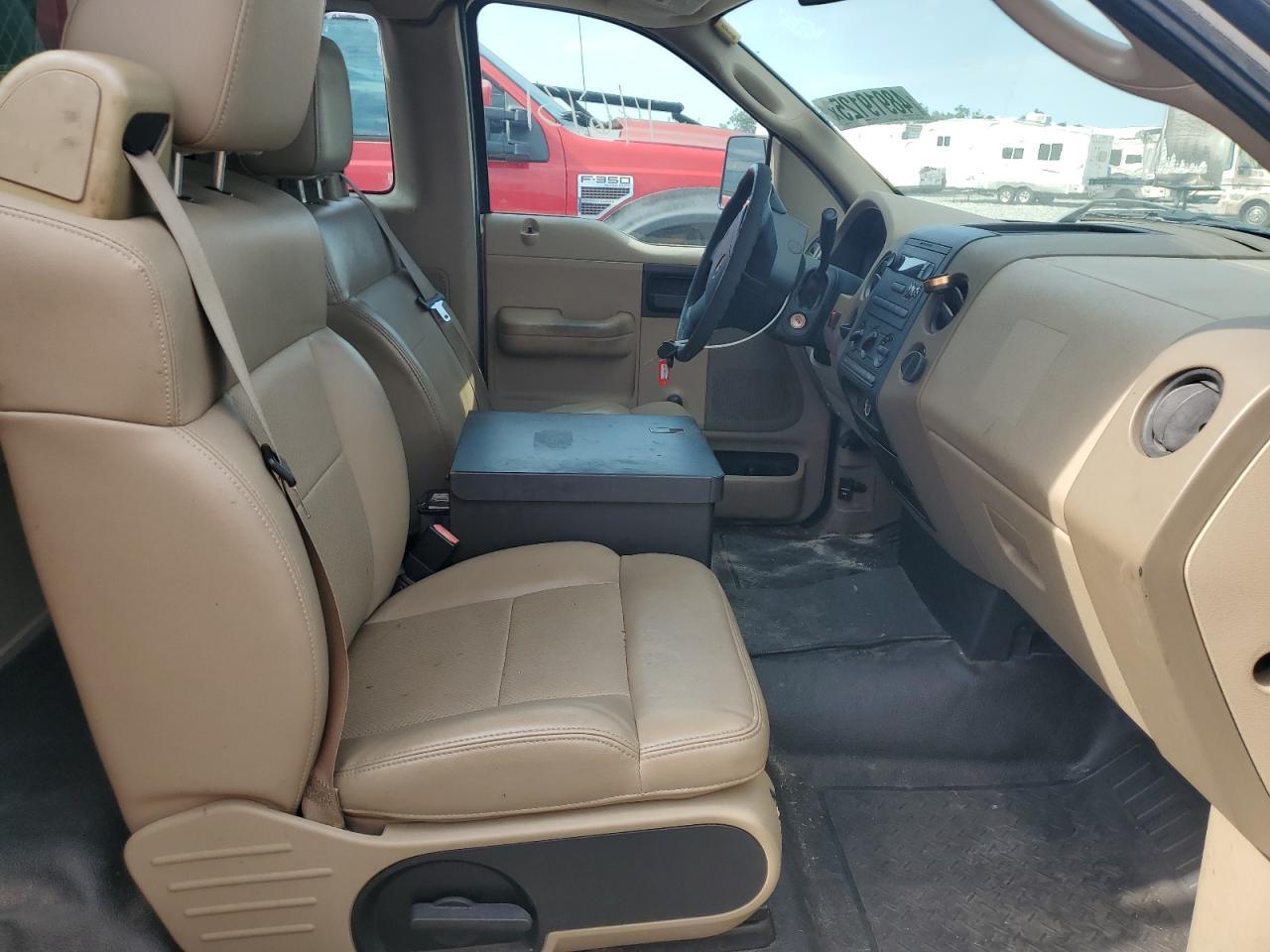 2008 Ford F150 - Image 5