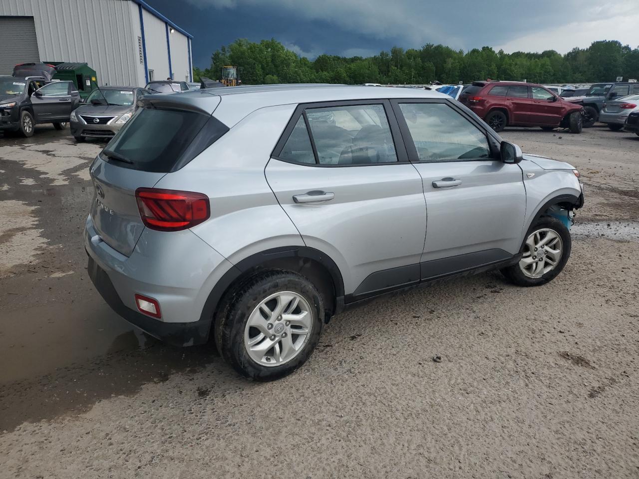 2021 Hyundai Venue Se - Фото 3