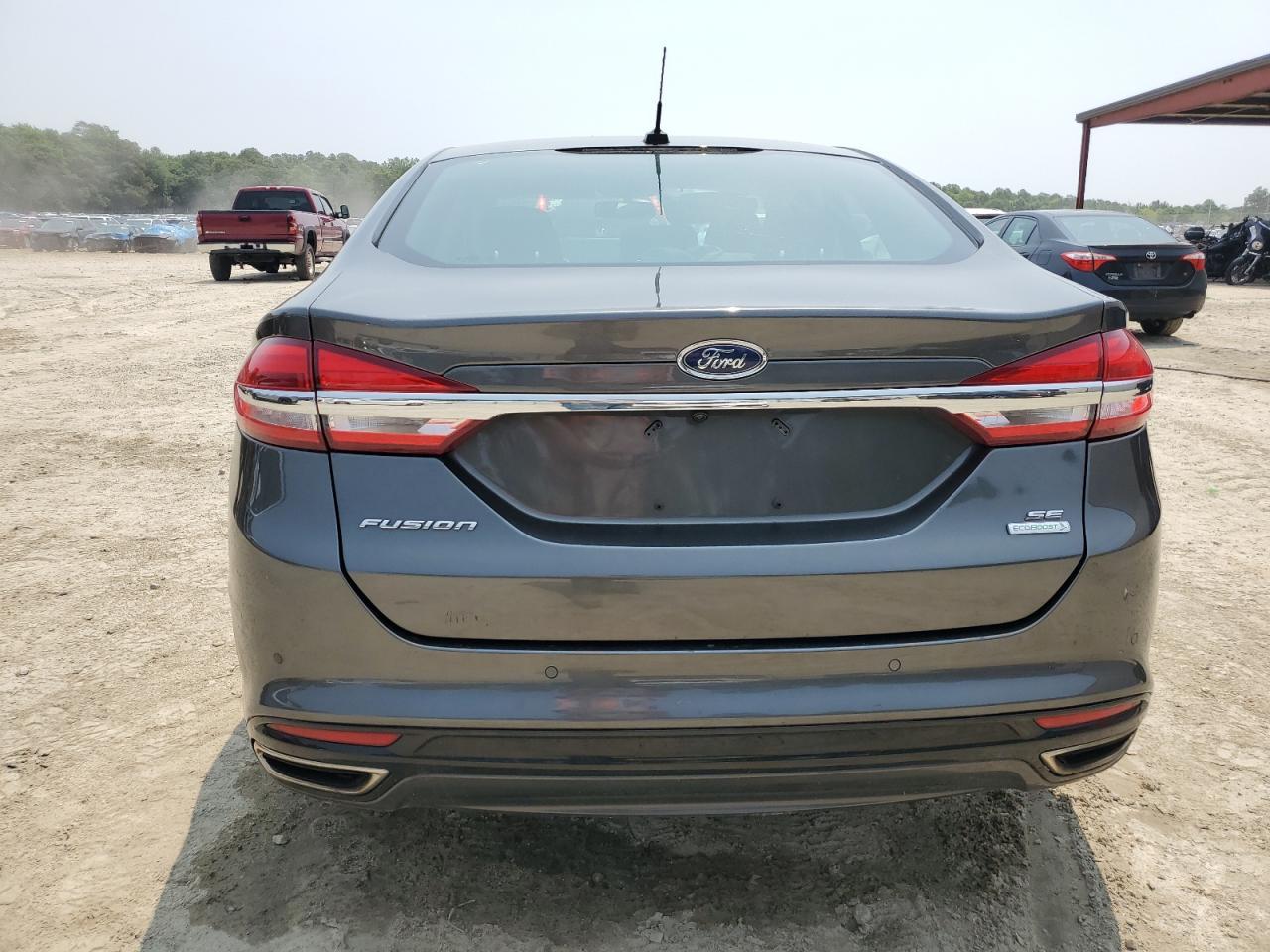 2018 Ford Fusion Se - Фото 6