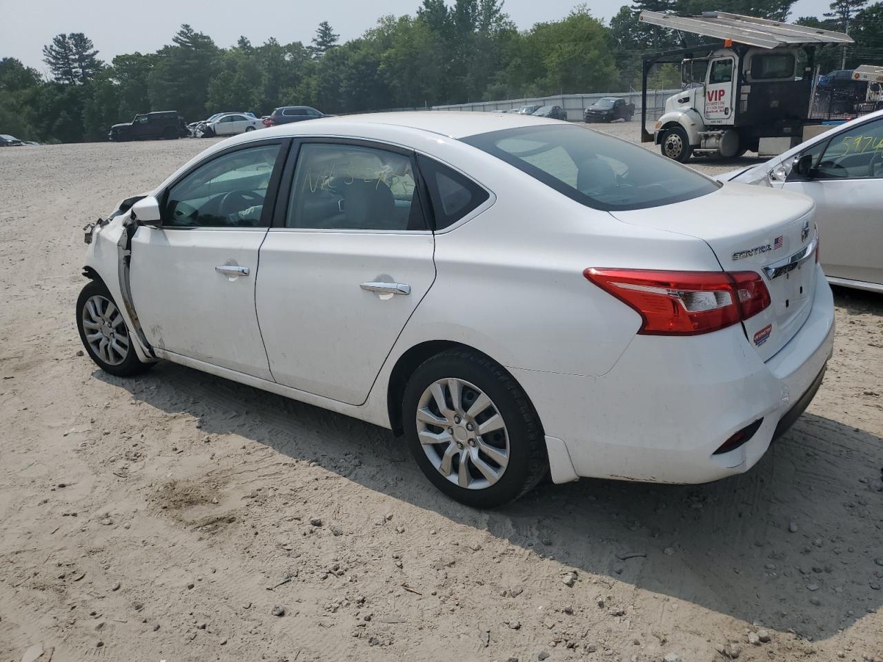 2016 Nissan Sentra S - Image 2