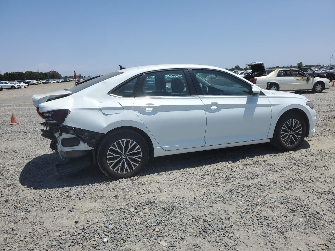 2021 Volkswagen Jetta S - Фото 3