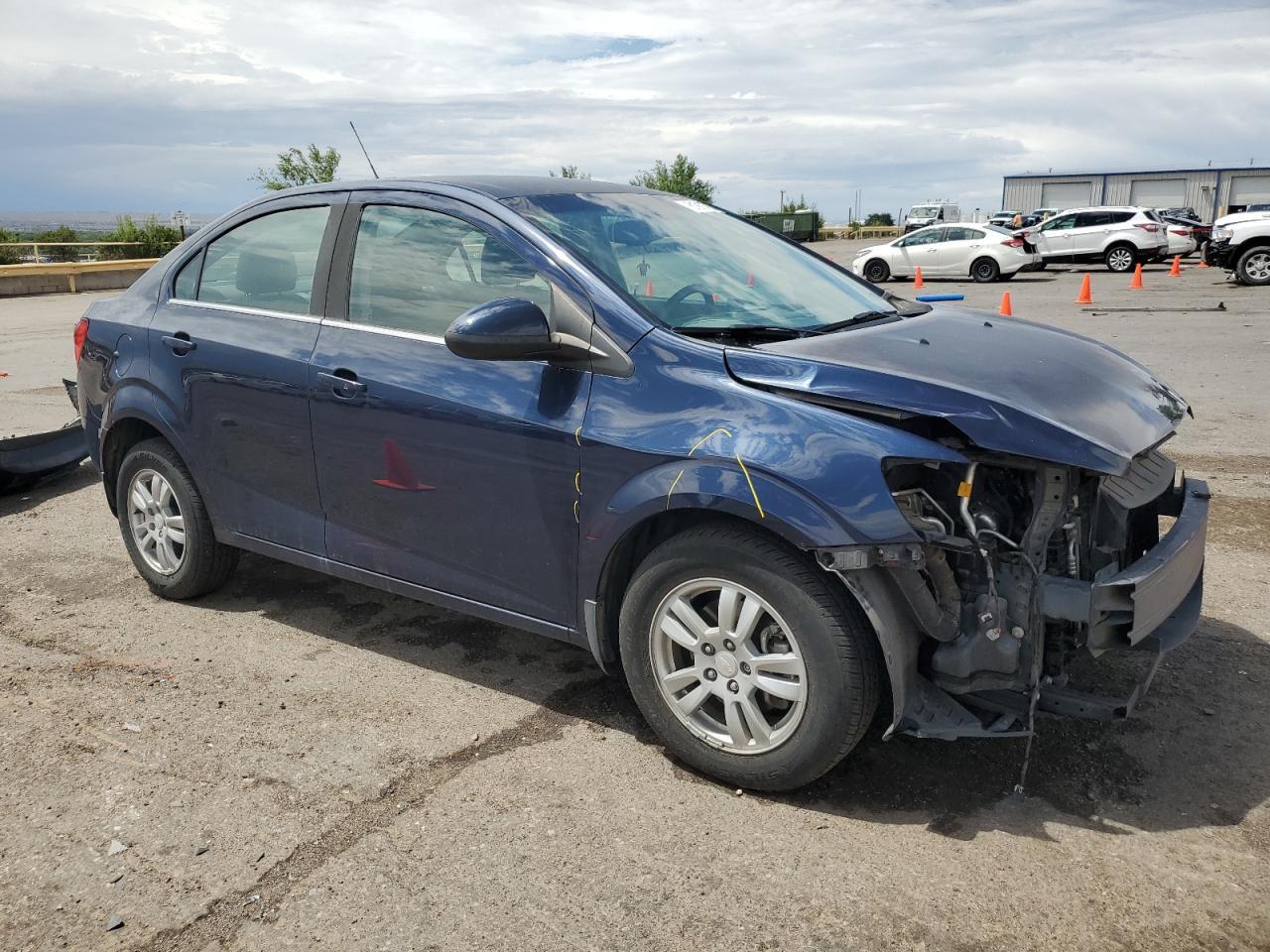 2015 Chevrolet Sonic Lt - Image 4