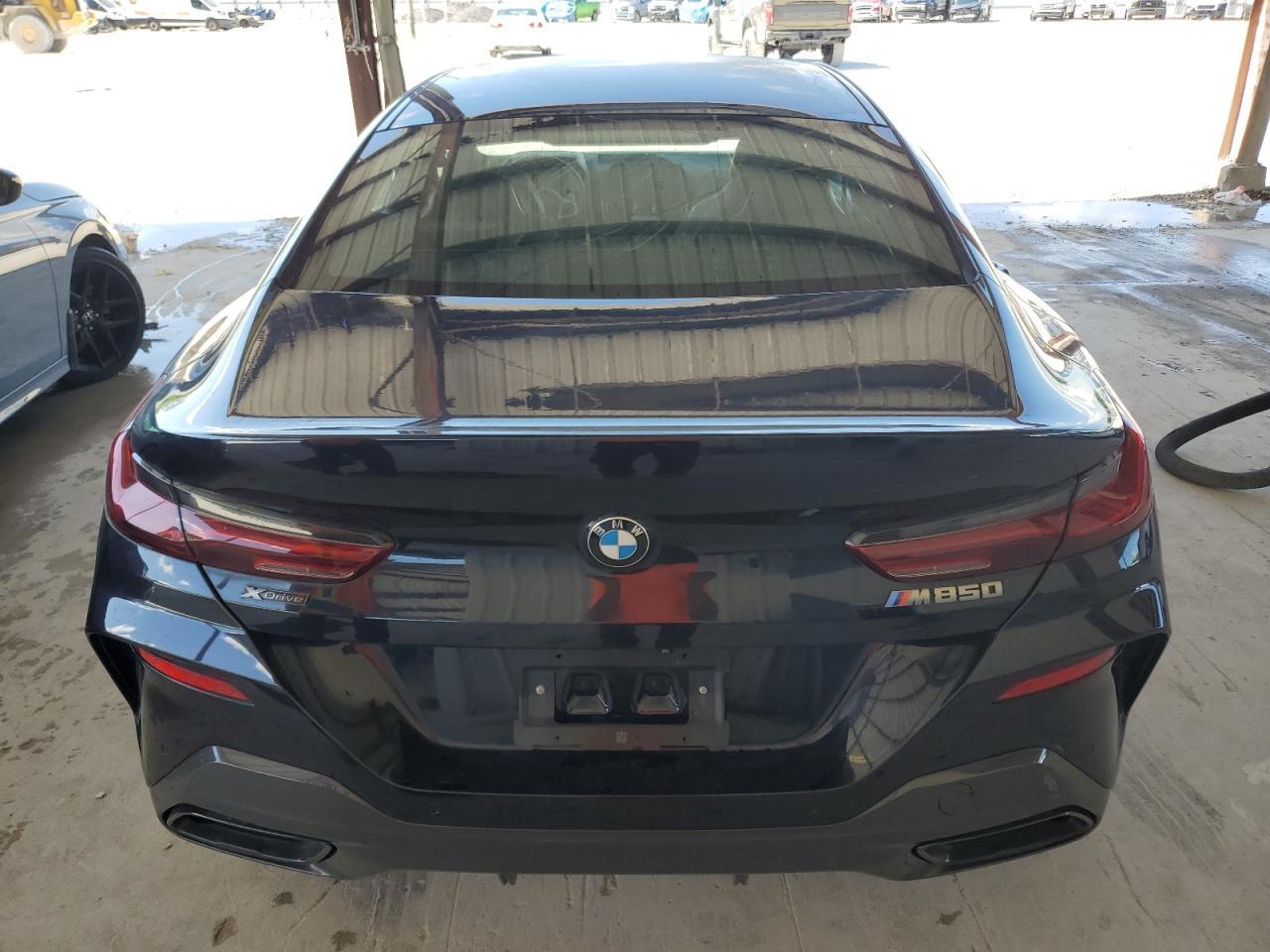 2022 BMW M850Xi - Image 6