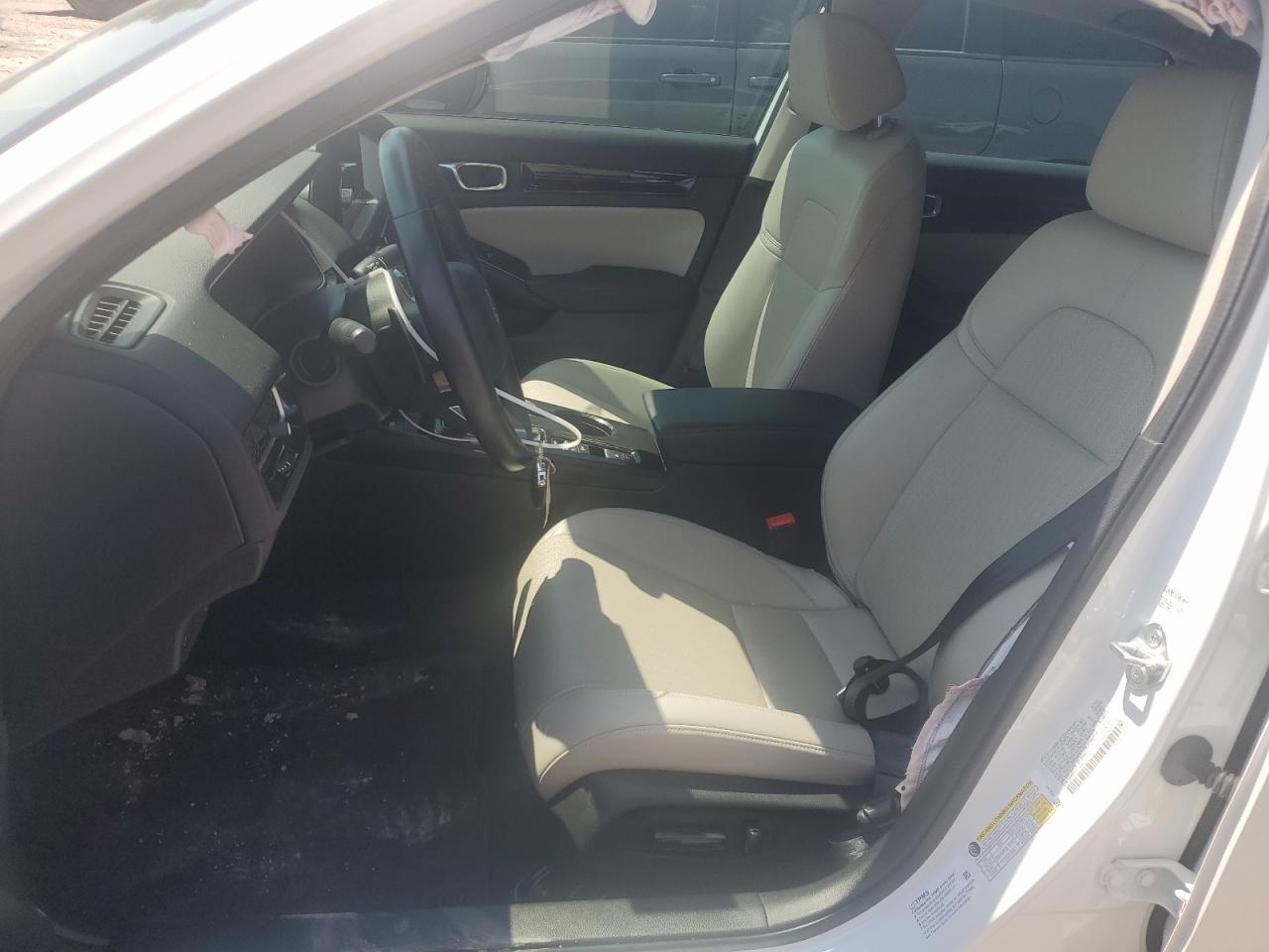 2022 Honda Civic Touring - Image 7