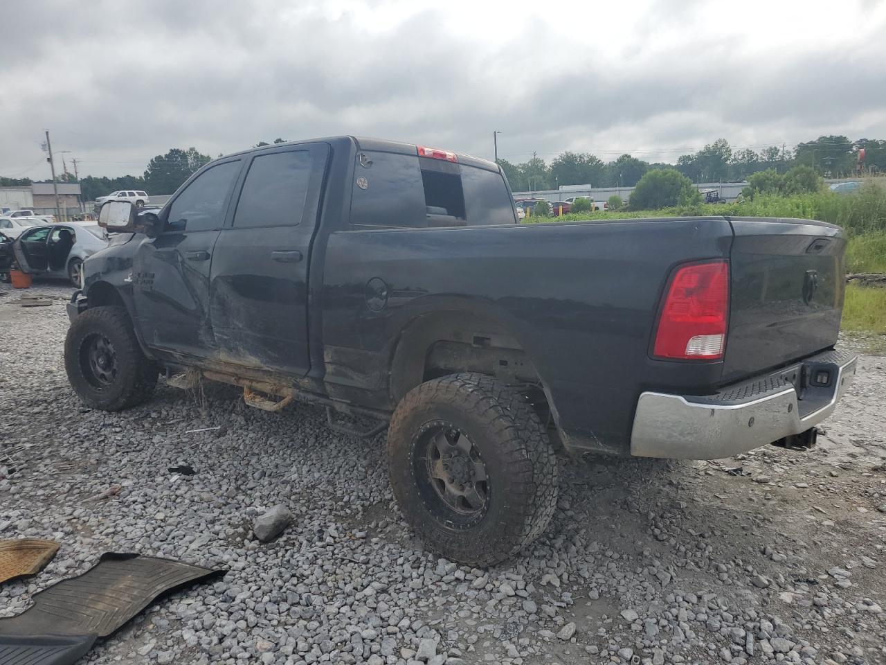 2015 Ram 2500 Slt - Image 2