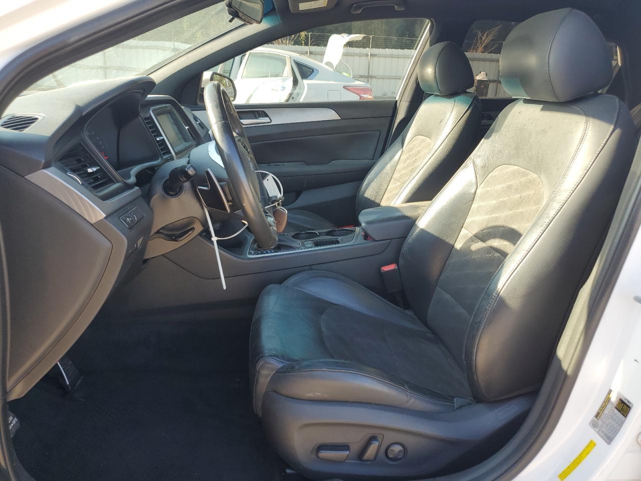 2018 Hyundai Sonata Sport - Image 7