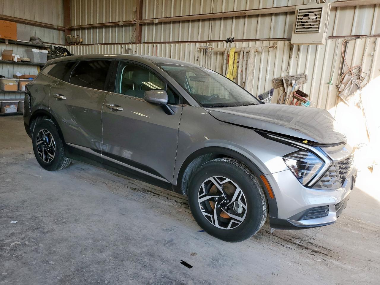 2025 Kia Sportage Lx - Image 4