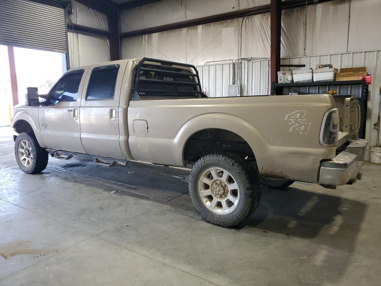 2013 Ford F350 Super Duty - Фото 2