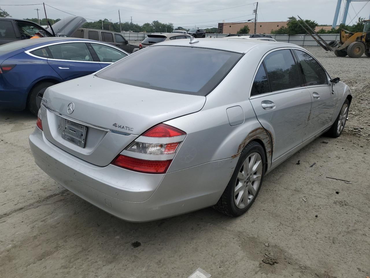 2008 Mercedes-Benz S 550 4Matic - Фото 3