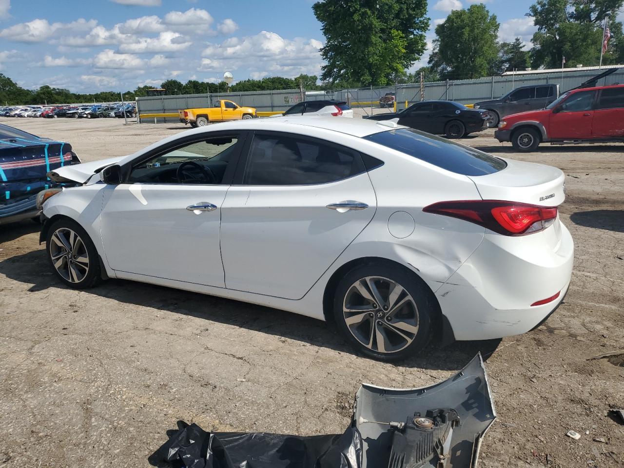 2014 Hyundai Elantra Se - Фото 2