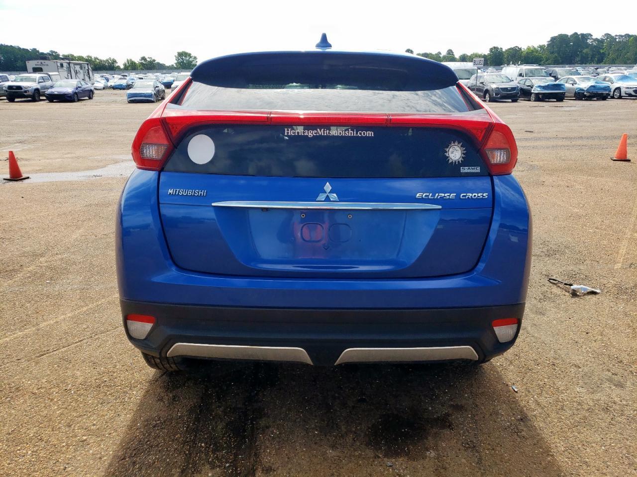 2018 Mitsubishi Eclipse Cross Se - Фото 6