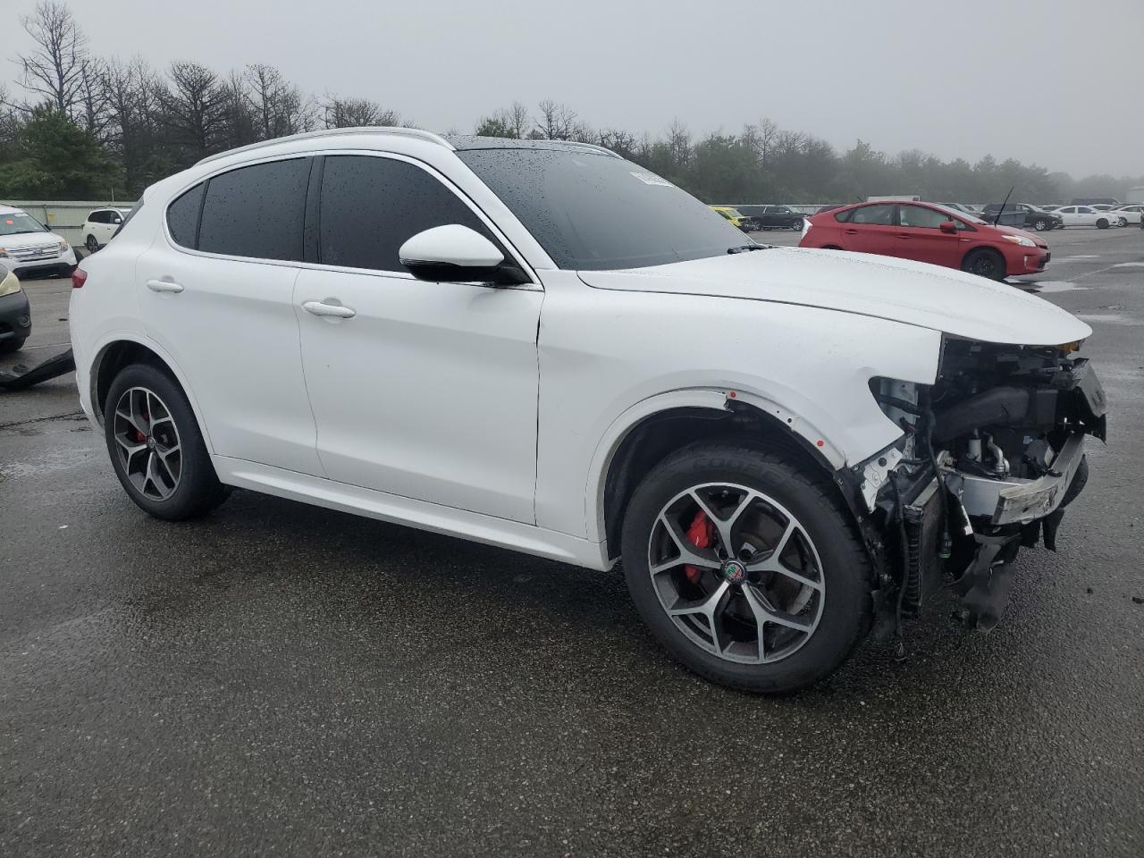 2020 Alfa Romeo Stelvio Ti - Image 4
