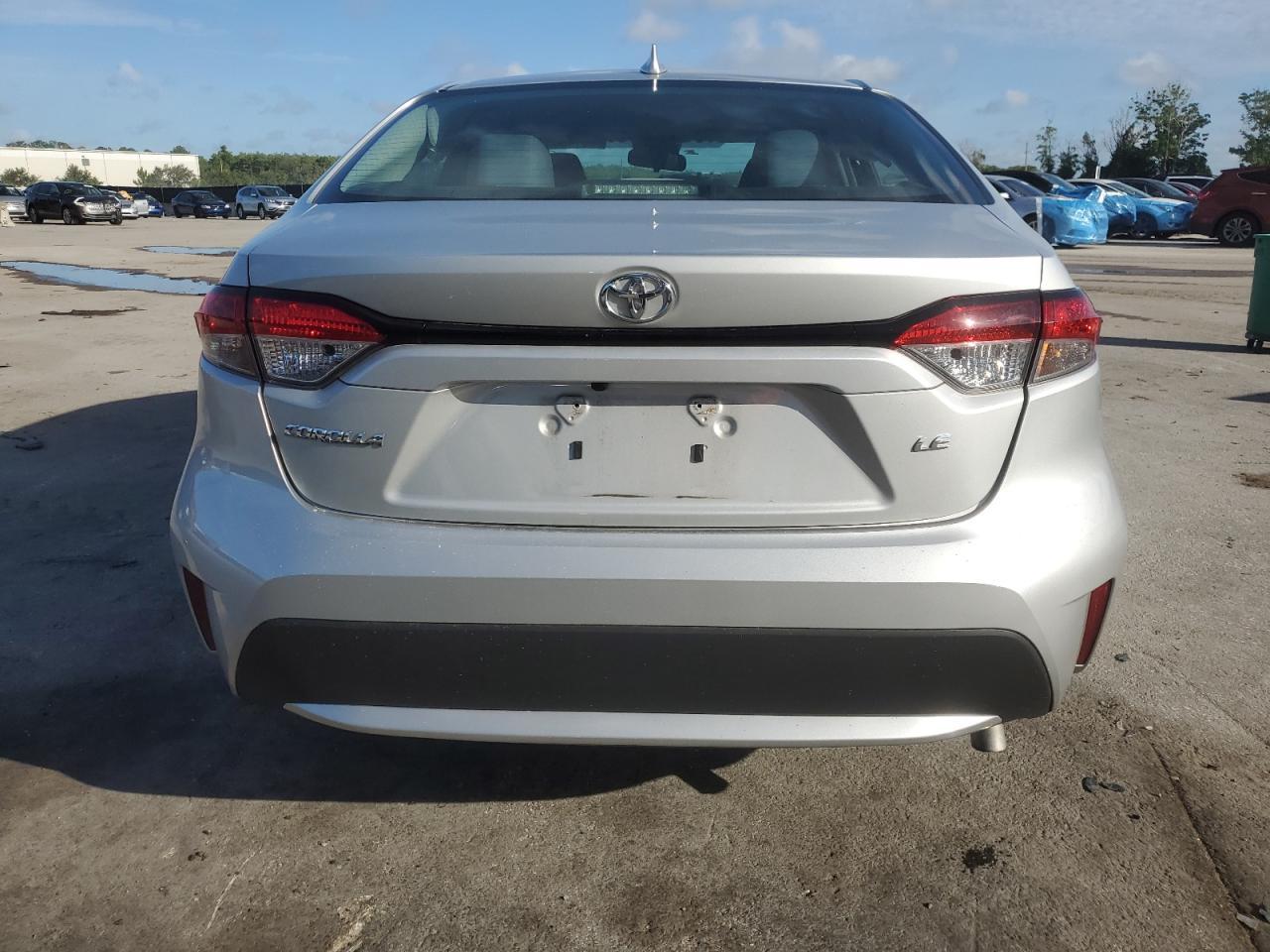 2022 Toyota Corolla Le - Фото 6