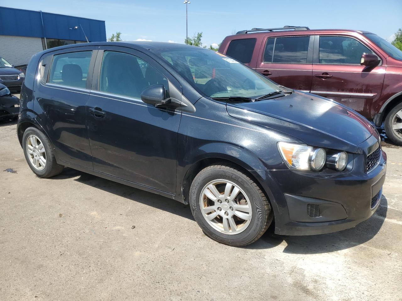 2014 Chevrolet Sonic Lt - Фото 4