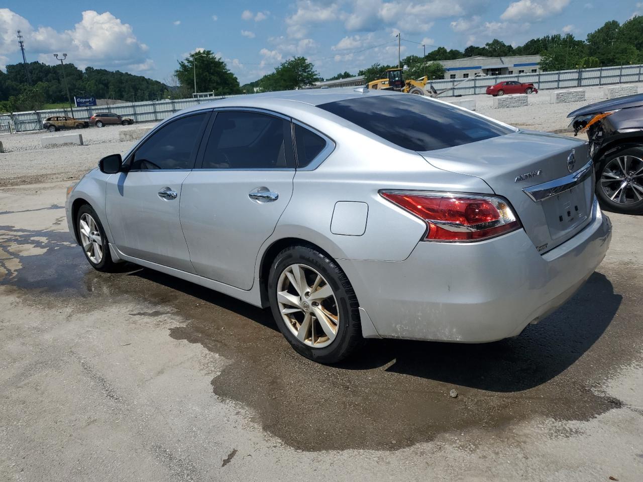 2015 Nissan Altima 2.5 - Фото 2