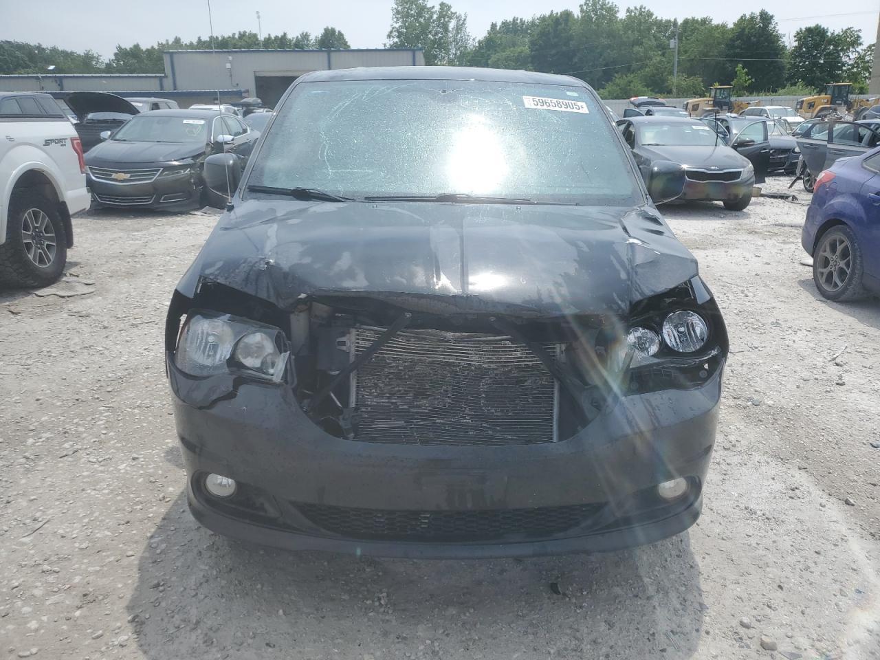 2019 Dodge Grand Caravan Sxt - Image 5