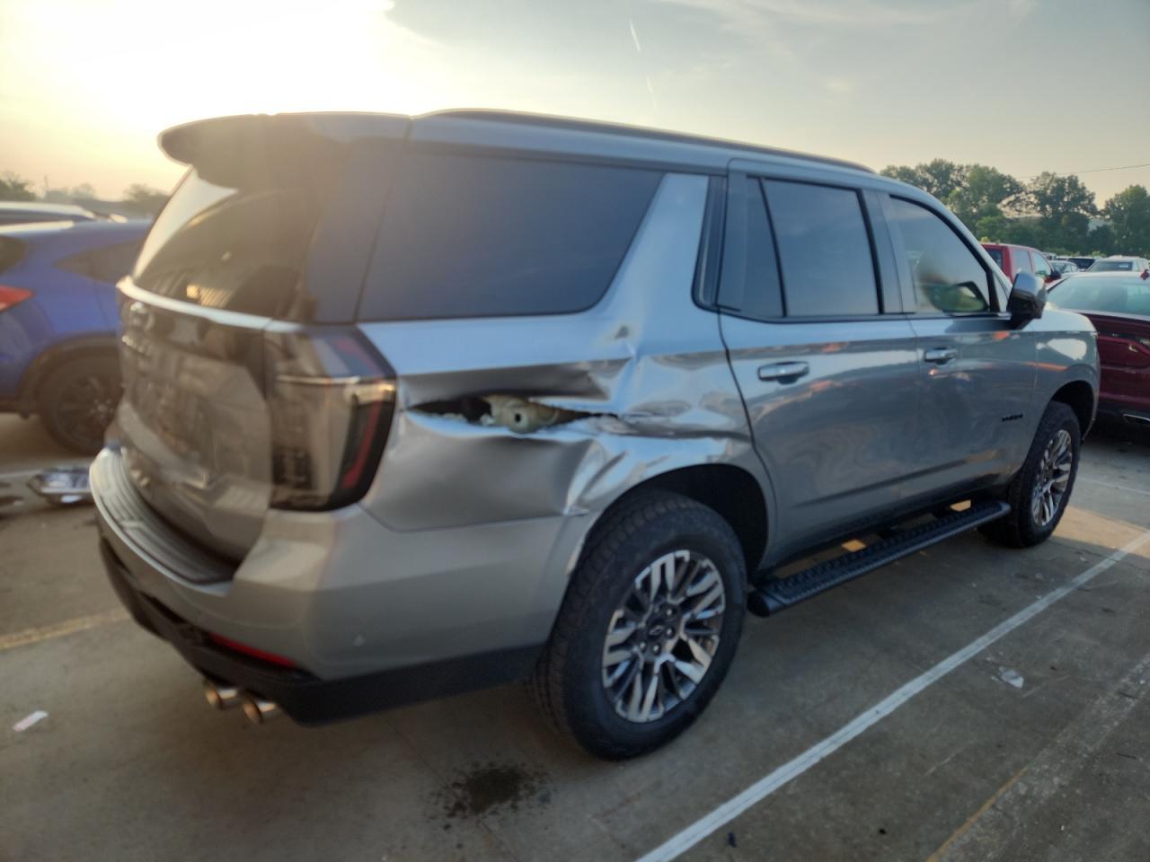 2025 Chevrolet Tahoe K1500 Z71 - Image 3