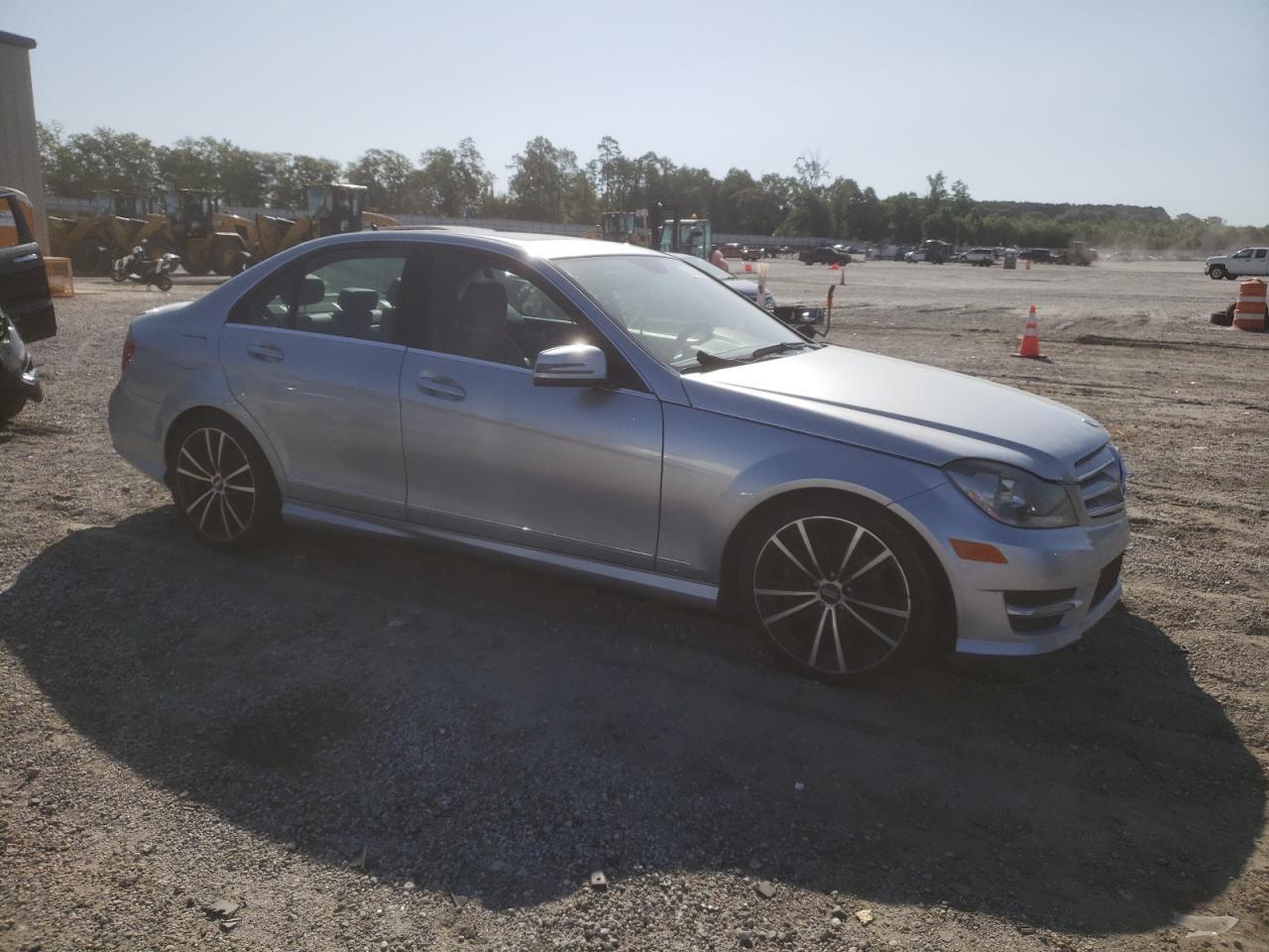 2013 Mercedes-Benz C 250 - Фото 4