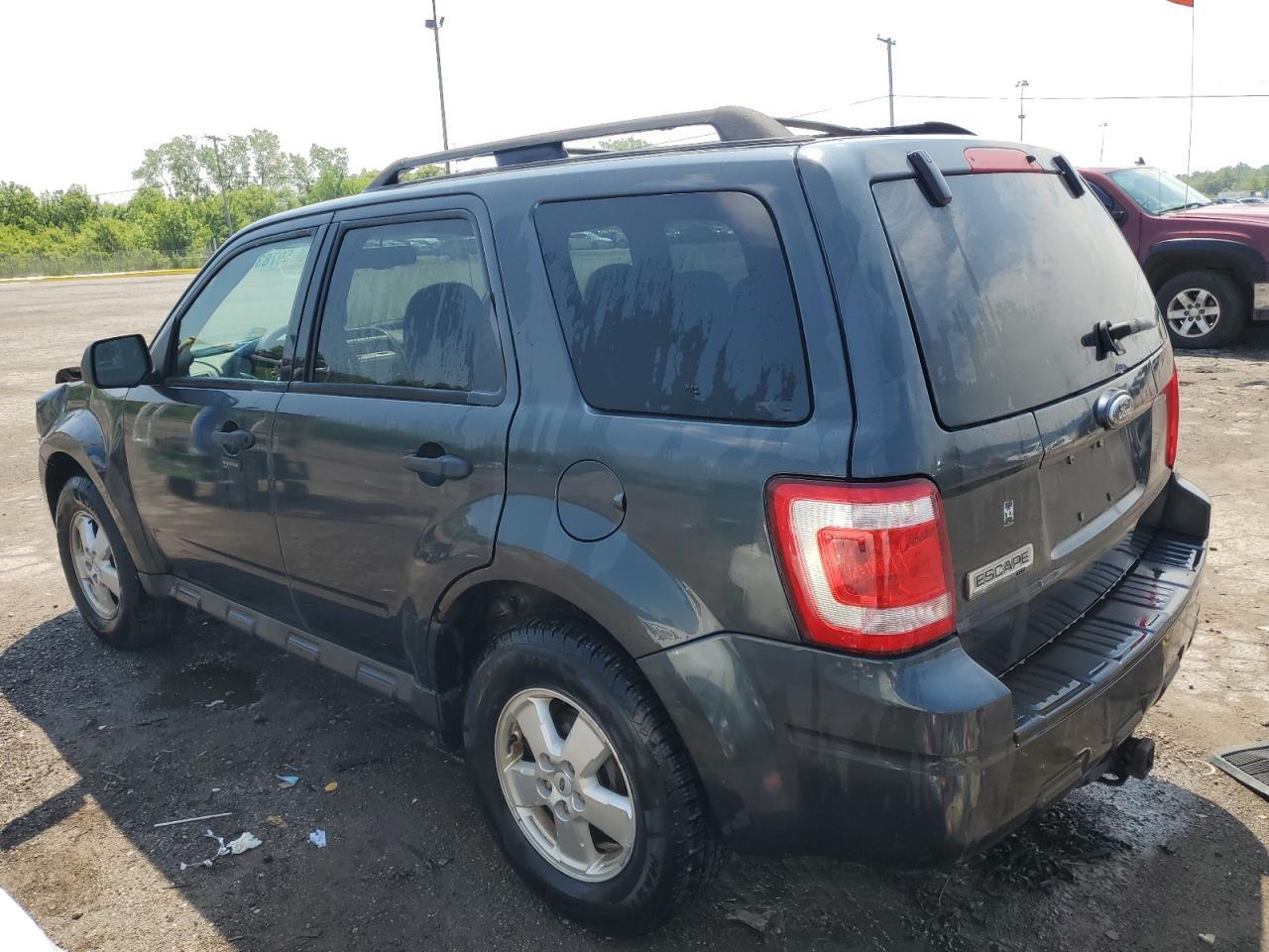 2009 Ford Escape Xlt - Фото 2