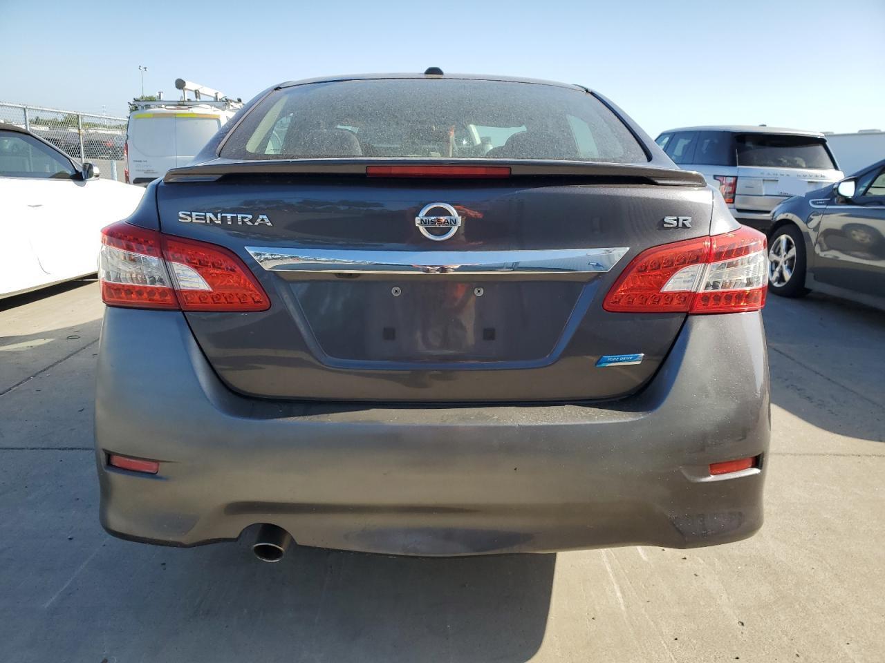2013 Nissan Sentra S - Фото 6