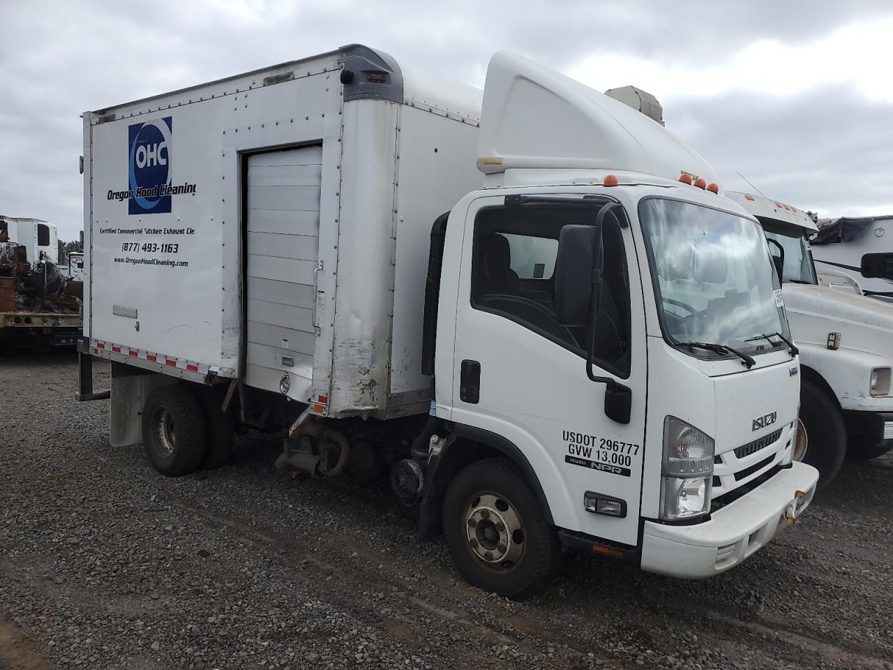2017 Isuzu Npr - Фото 4