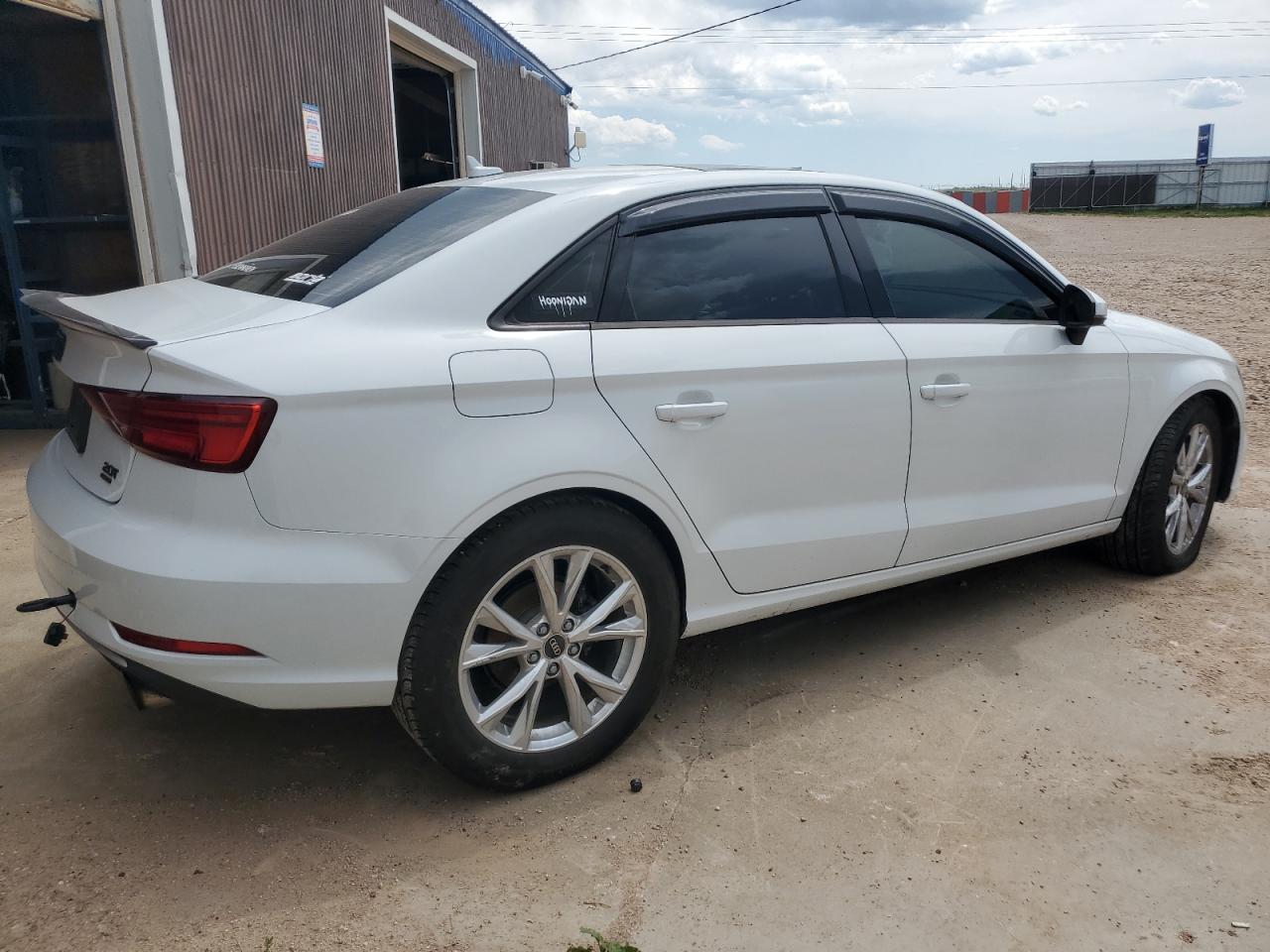 2018 Audi A3 Premium - Фото 3