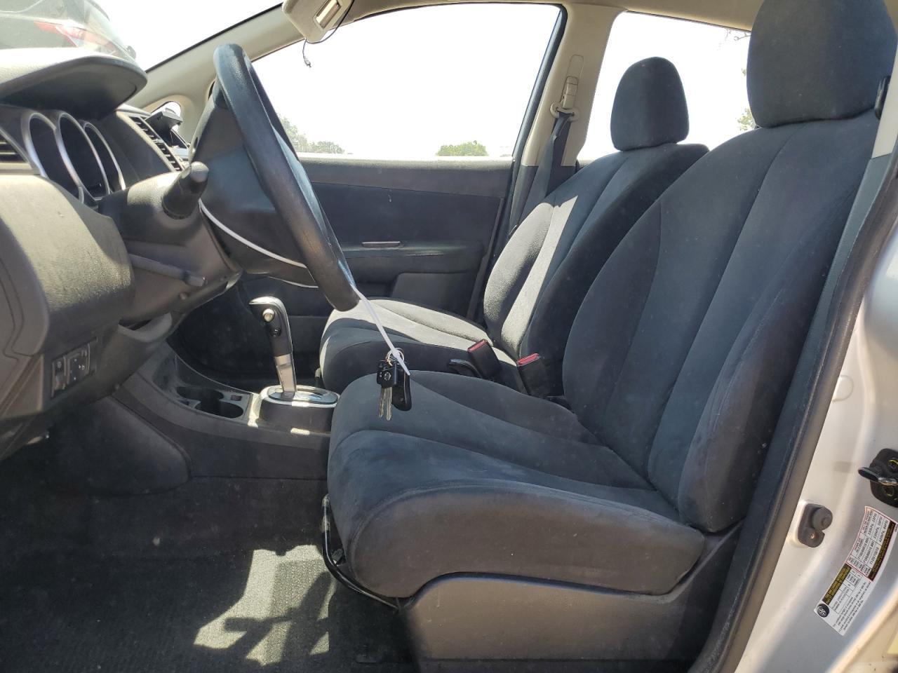 2008 Nissan Versa S - Фото 7