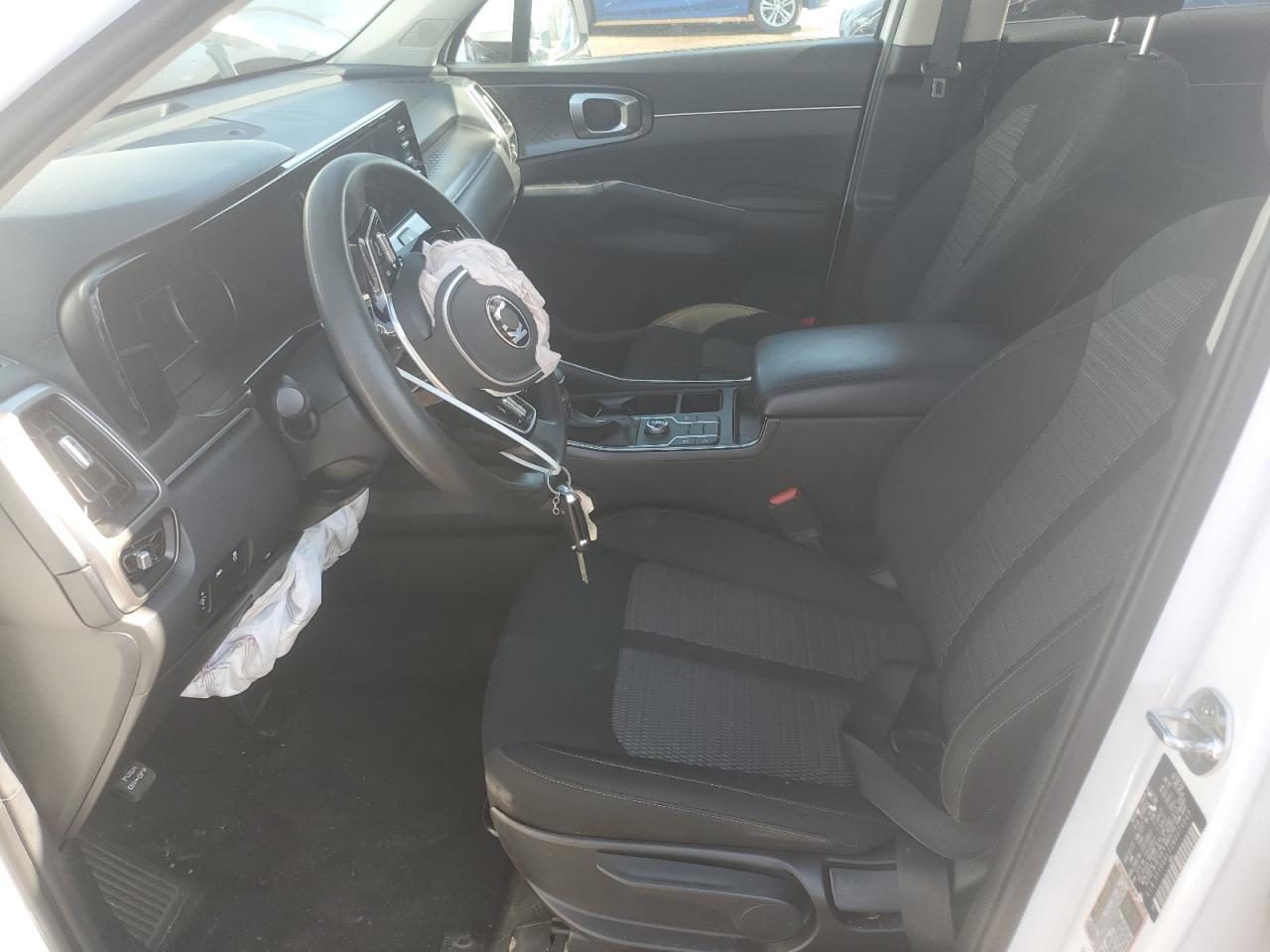 2021 Kia Sorento Lx - Image 7