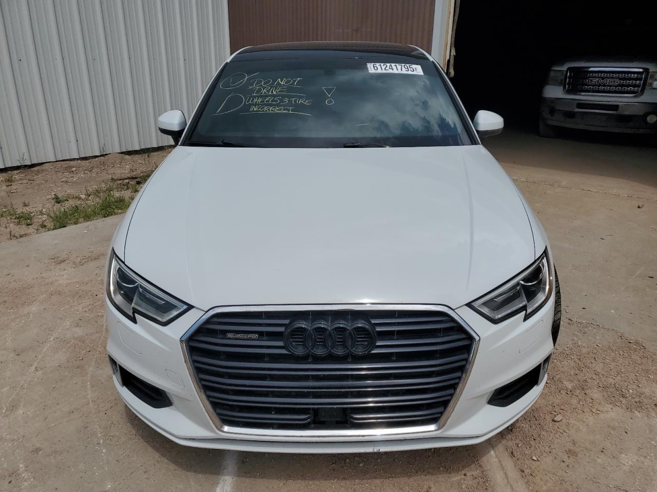 2018 Audi A3 Premium - Фото 5