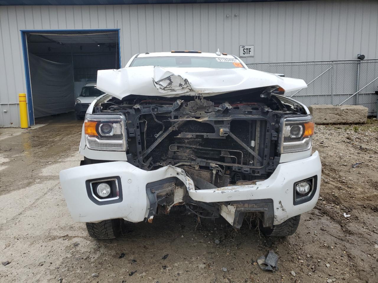 2015 GMC Sierra K2500 Denali - Фото 5