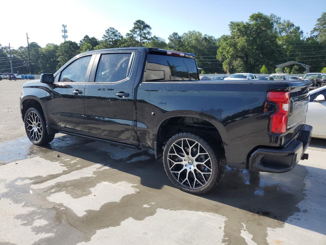 2022 Chevrolet Silverado C1500 Rst - Фото 2