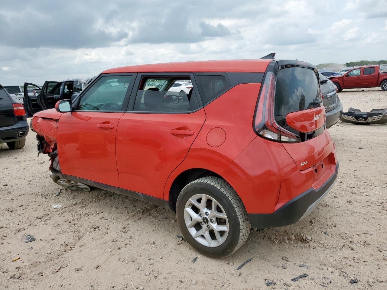 2023 Kia Soul Lx - Фото 2