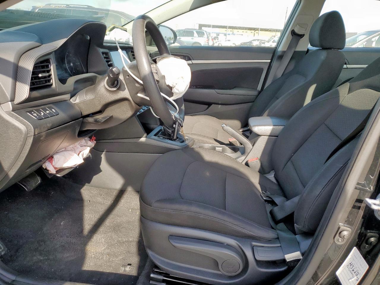 2020 Hyundai Elantra Sel - Фото 7