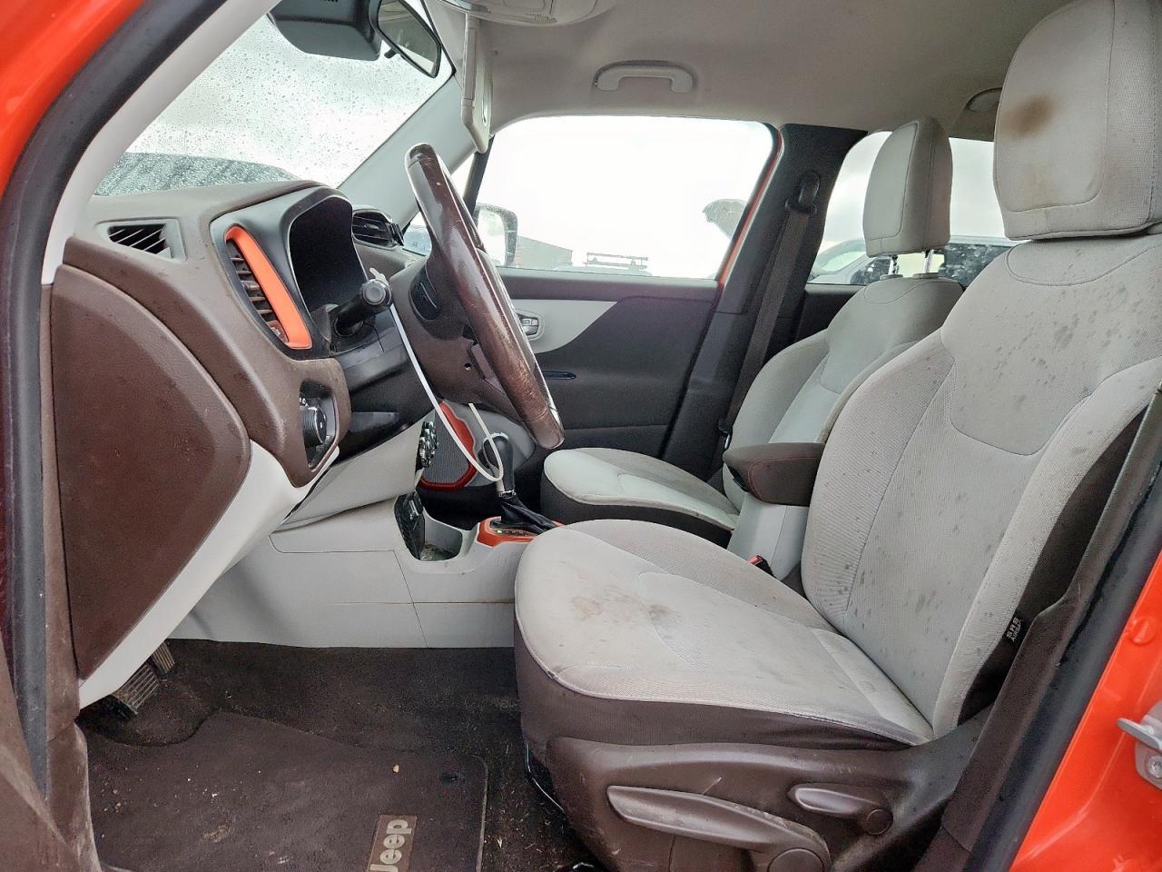 2015 Jeep Renegade Latitude - Фото 7