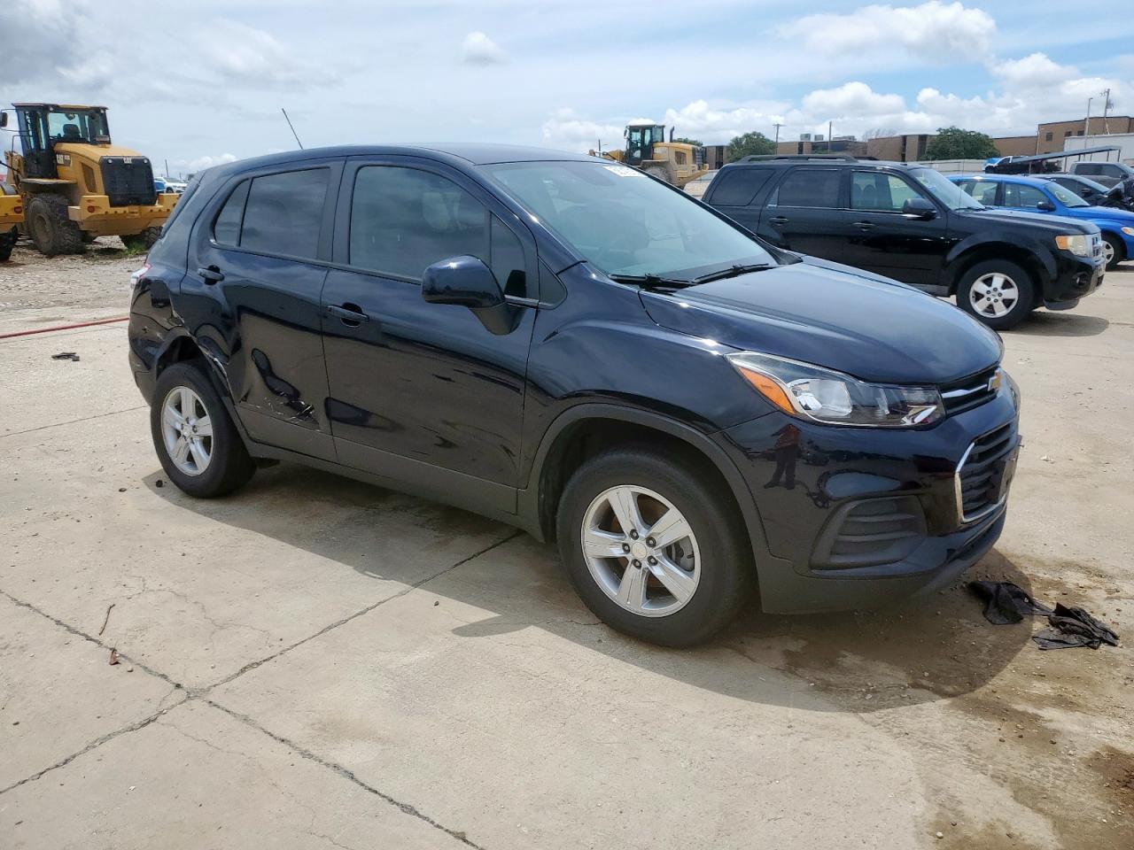 2021 Chevrolet Trax Ls - Фото 4