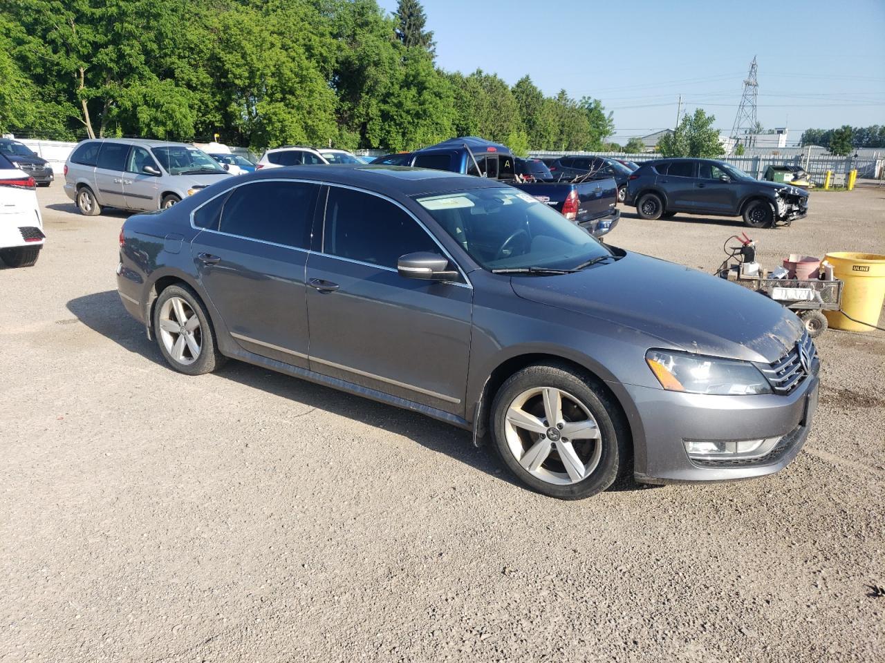 2014 Volkswagen Passat Se - Image 4