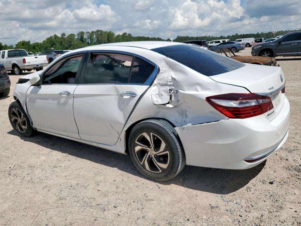 2016 Honda Accord Lx - Фото 2