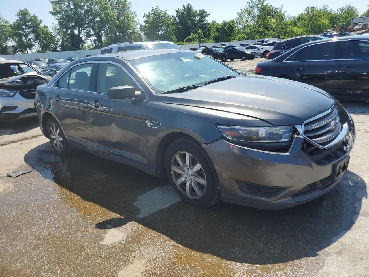 2016 Ford Taurus Se - Фото 4