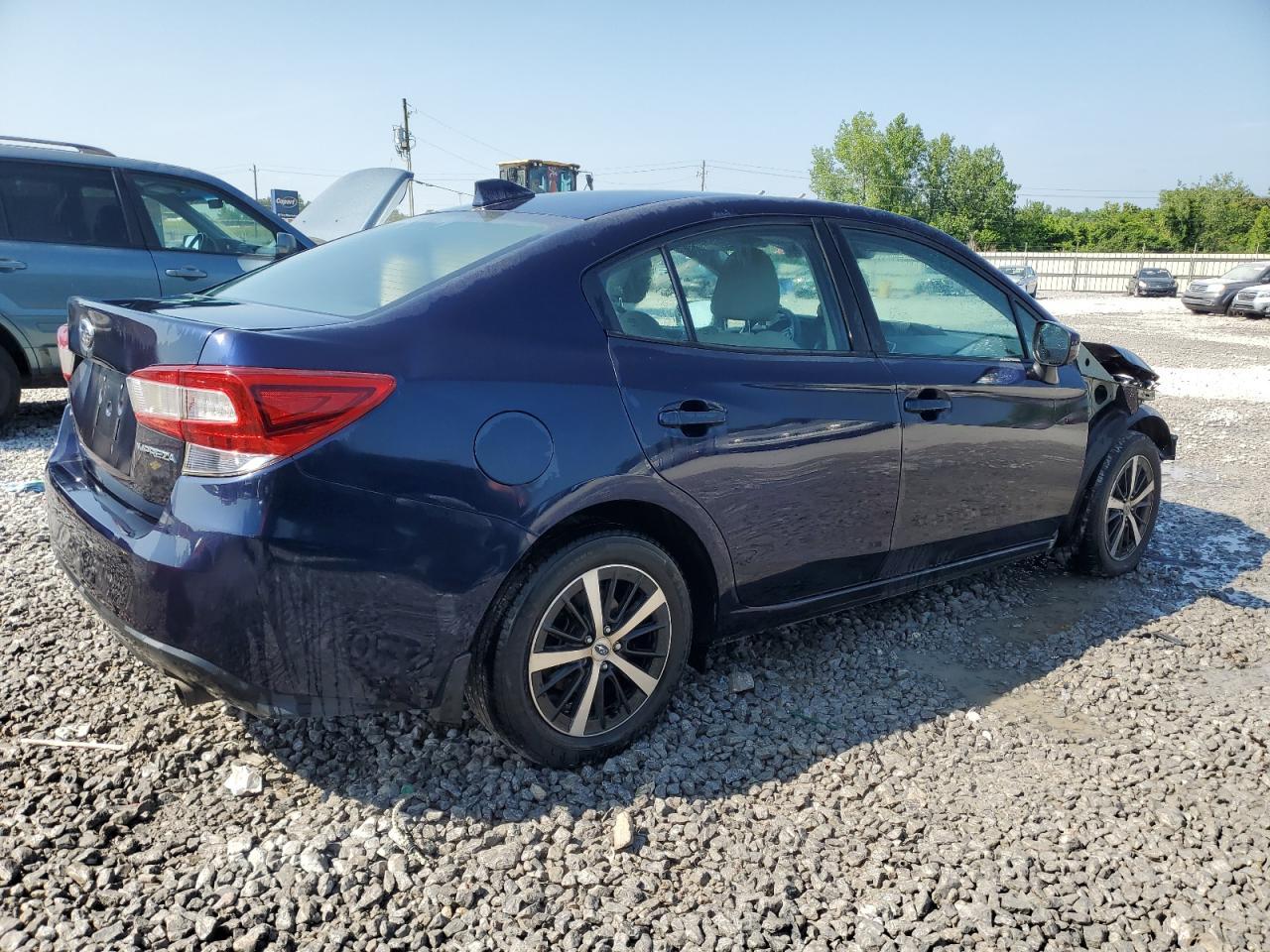 2021 Subaru Impreza Premium - Фото 3