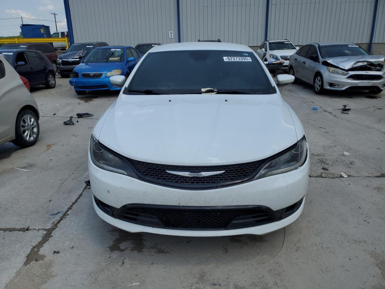 2016 Chrysler 200 S - Image 5