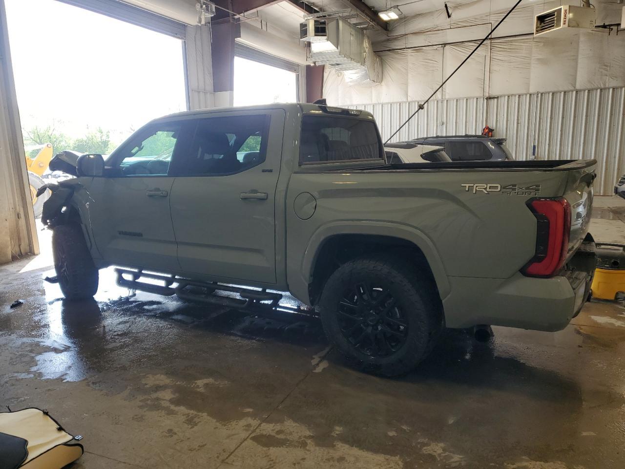 2022 Toyota Tundra Crewmax Sr - Image 2