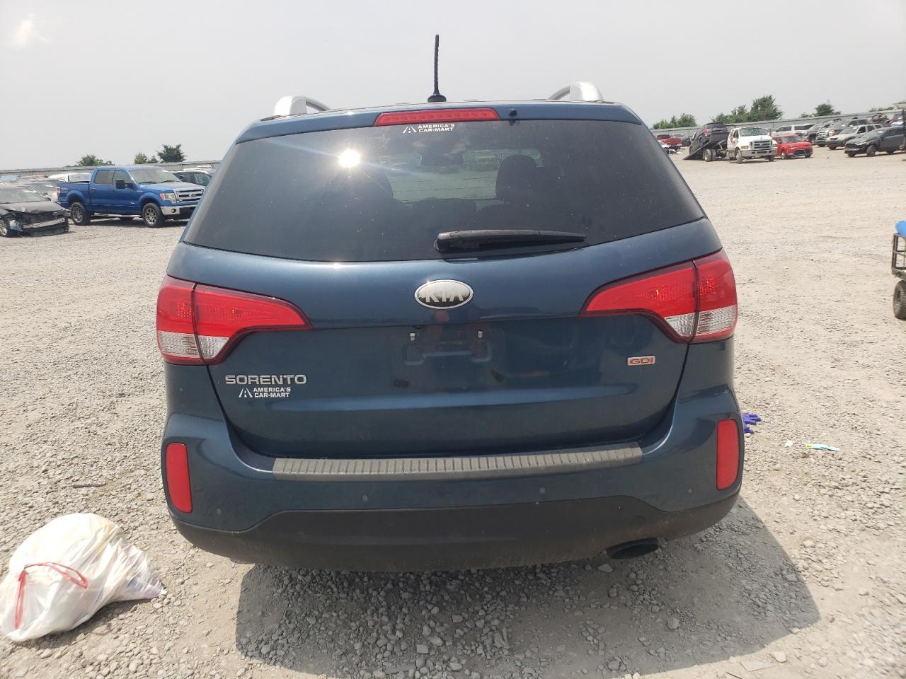 2014 Kia Sorento Lx - Image 6