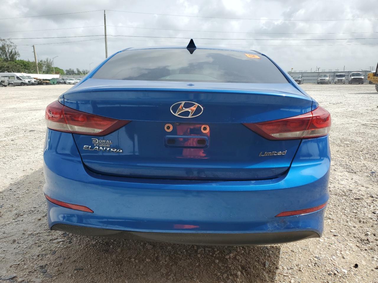 2018 Hyundai Elantra Sel - Фото 6