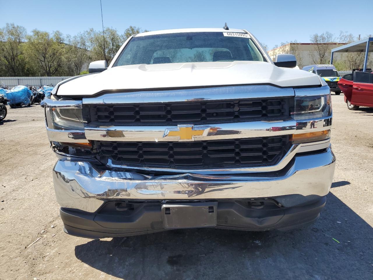 2018 Chevrolet Silverado K1500 Lt - Image 5