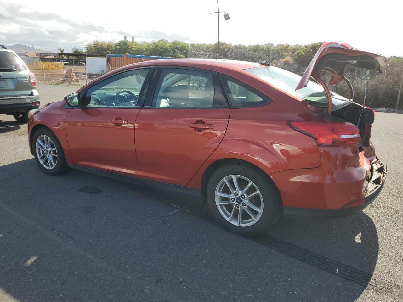 2018 Ford Focus Se - Image 2