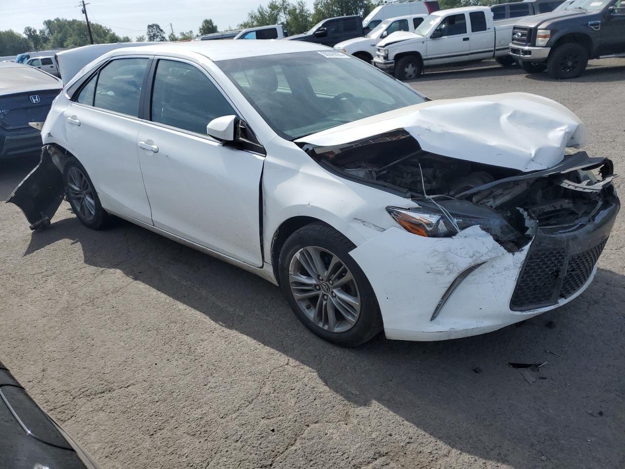 2015 Toyota Camry Le - Фото 4