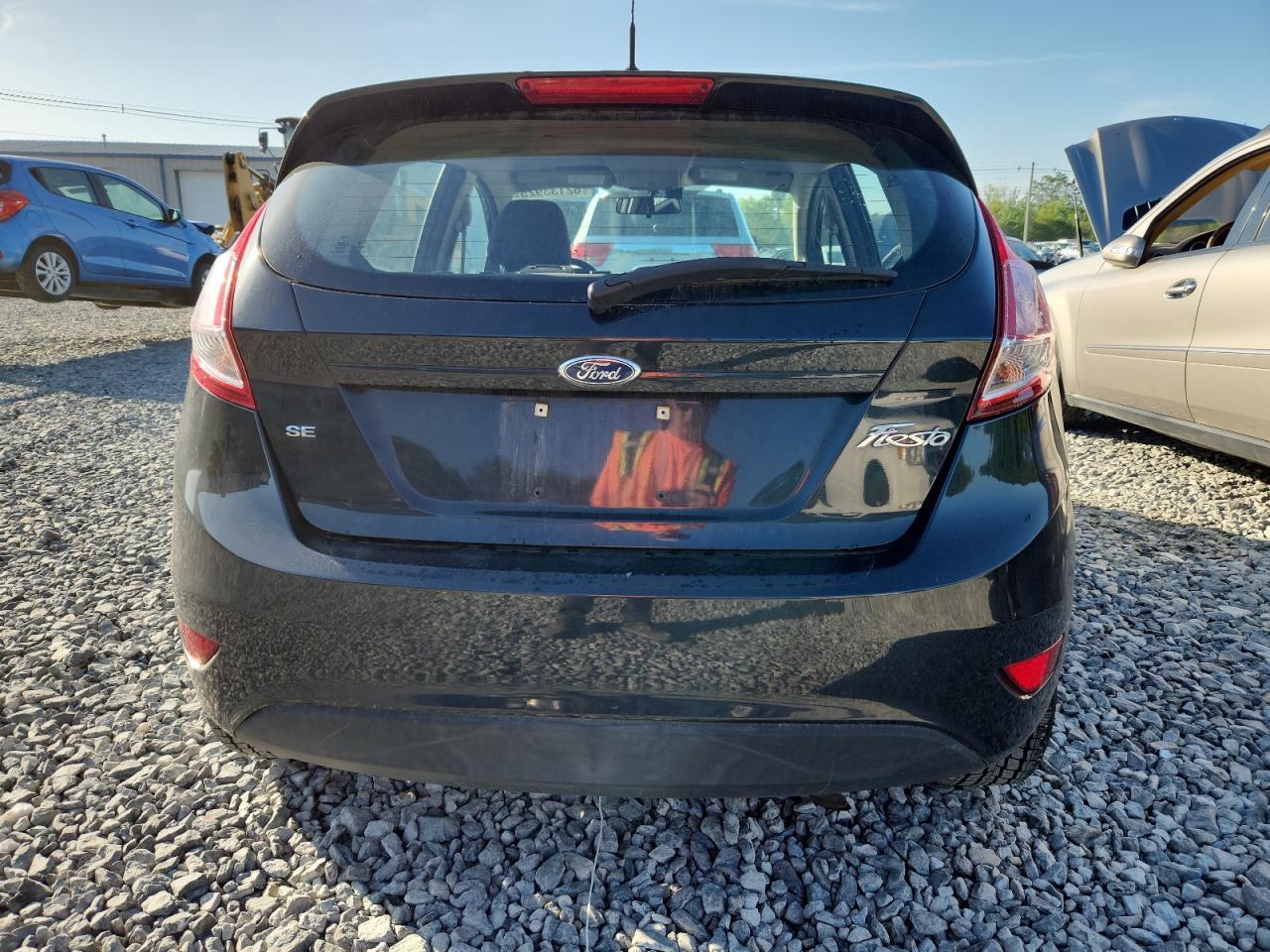 2014 Ford Fiesta Se - Image 6
