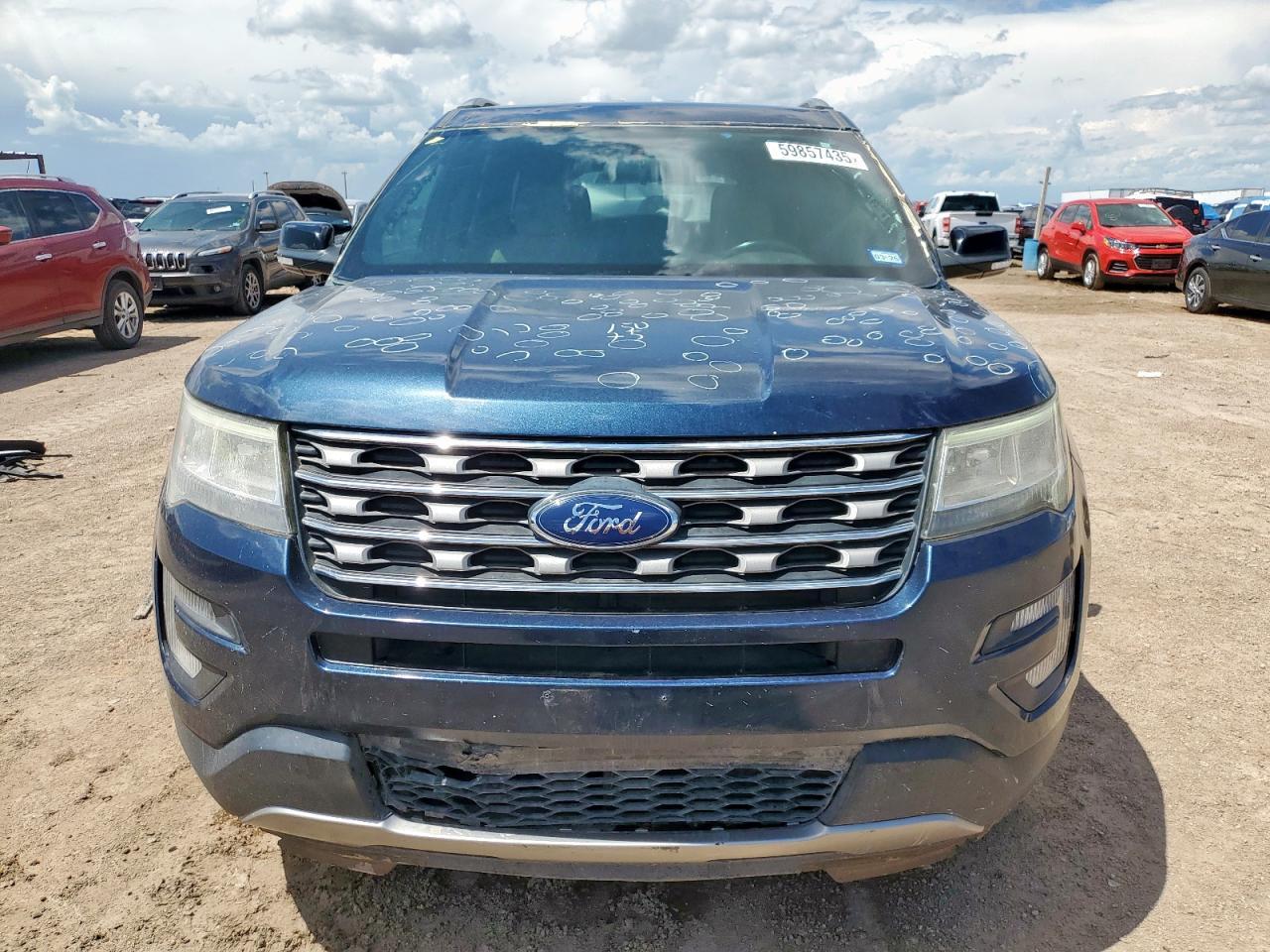 2017 Ford Explorer Xlt - Фото 5