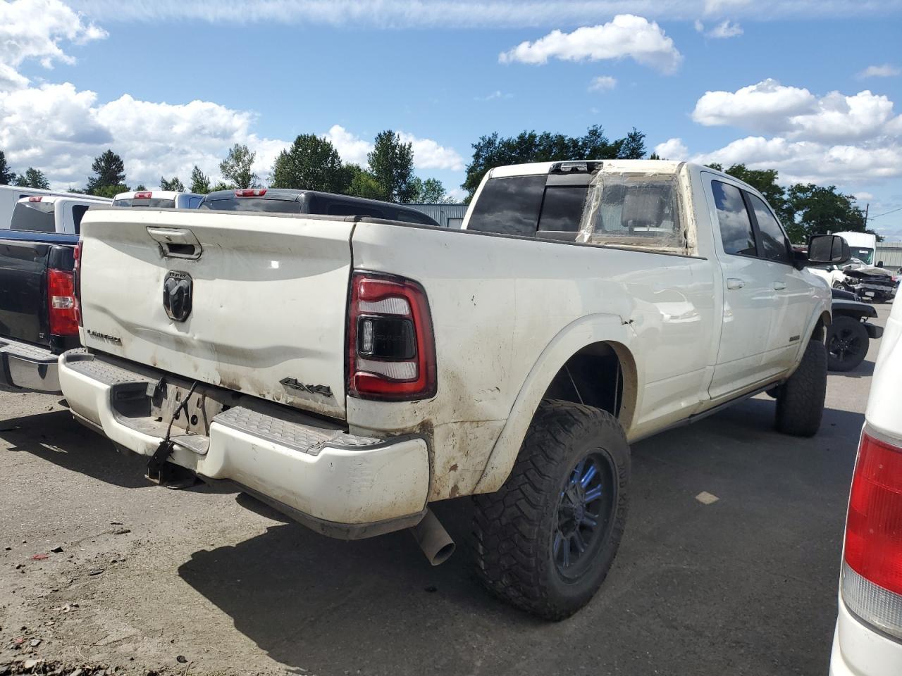 2022 Ram 3500 Limited - Фото 3